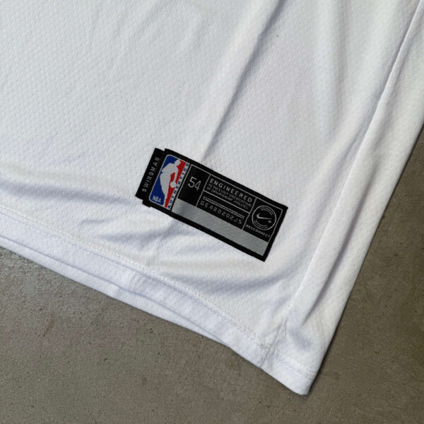 Camiseta Nike Cavaliers - Mitchell - Imagen 3