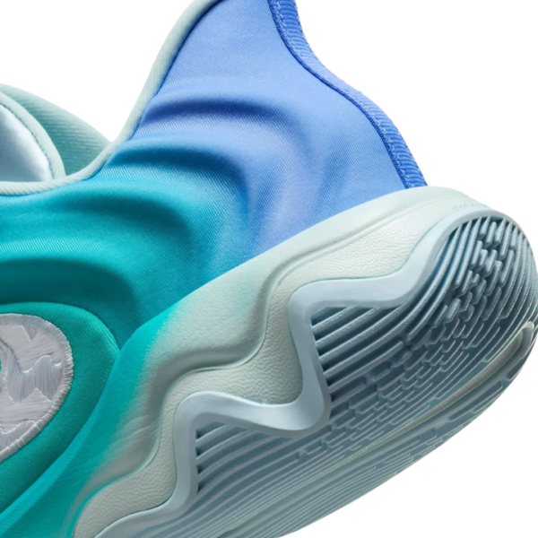 Nike Giannis Inmortality 4 "Christmas" - Imagen 8