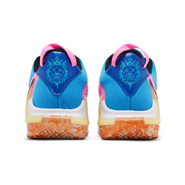 Nike LeBron Witness 7 "Hyper Royal Pink" - Imagen 4