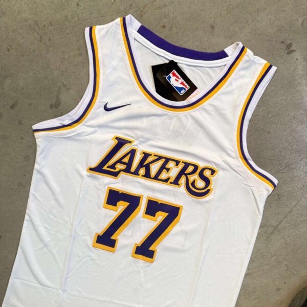 Camiseta Nike Lakers White - Doncic - Imagen 3